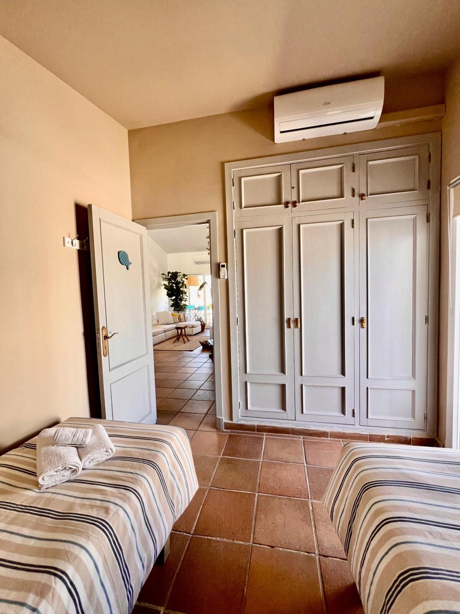 Gmhouse Minorca Gmh Villa Cala en Bosc Exterior photo